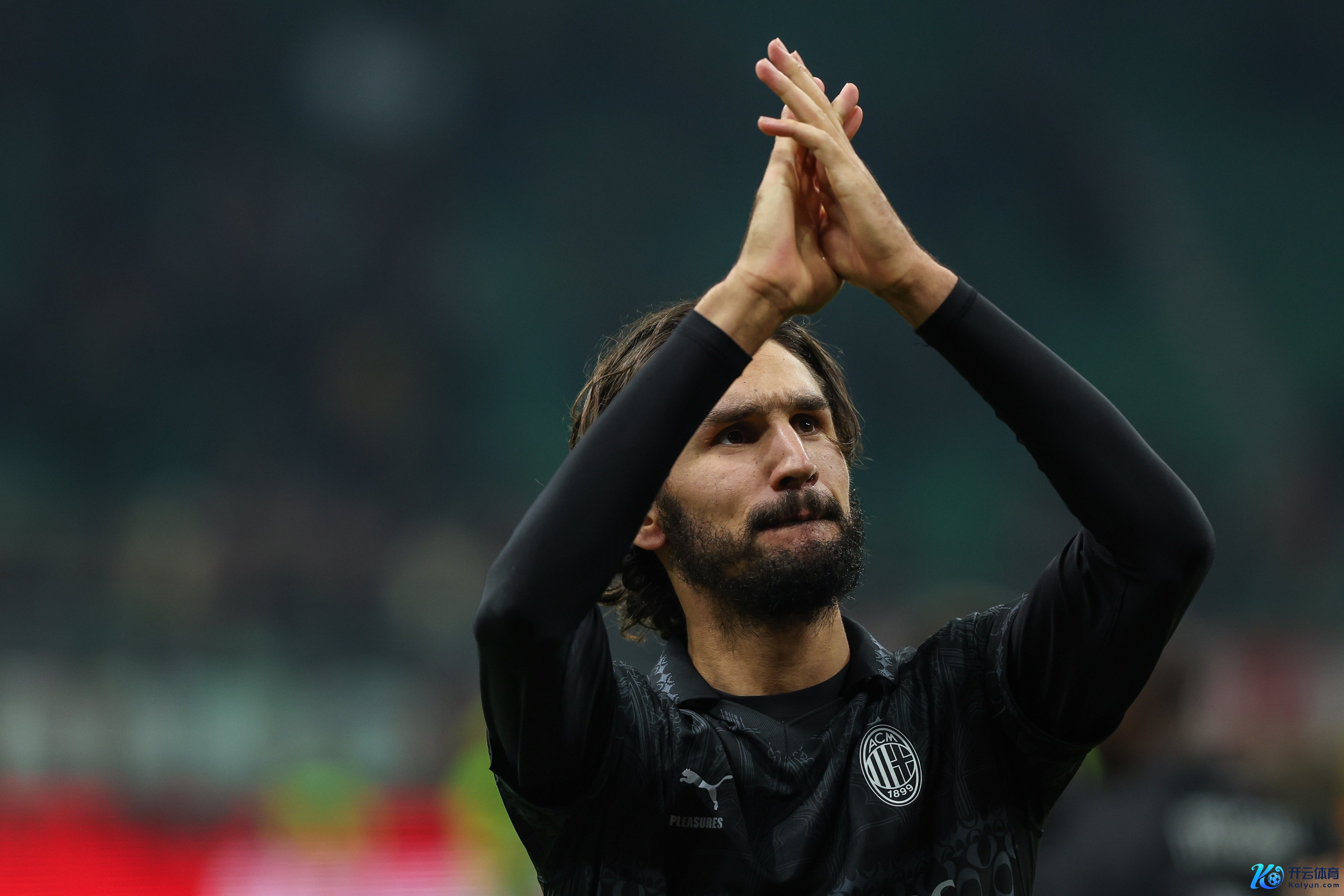 阿德利：惟有我发达出色紫百合就会从米兰买断我 紫百合很信任我